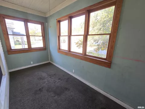 865 E Broadway St, Centralia, IL 62801 photo 10