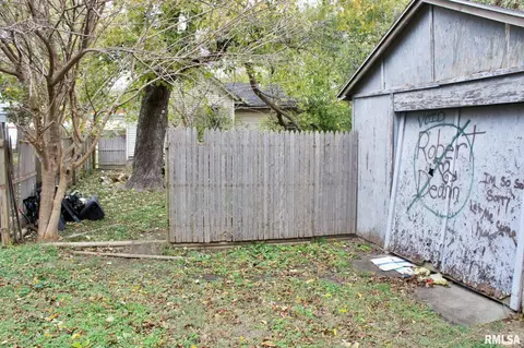 1114 E 5th St, Metropolis, IL 62960 photo 5