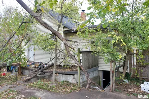 1114 E 5th St, Metropolis, IL 62960 photo 4