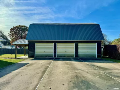232 Breese St, Centralia, IL 62801 photo 6