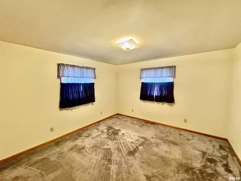 232 Breese St, Centralia, IL 62801 photo 12