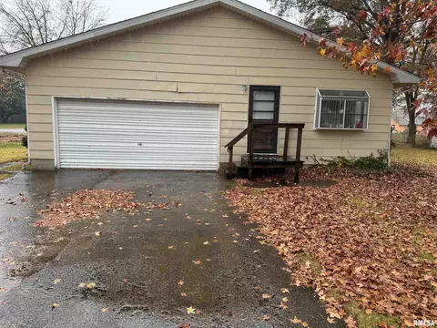 309 E Gelston St, Valier, IL 62891 photo 33