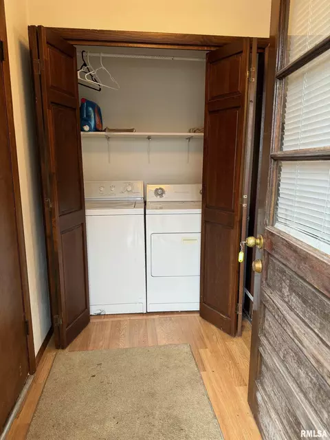 309 E Gelston St, Valier, IL 62891 photo 17