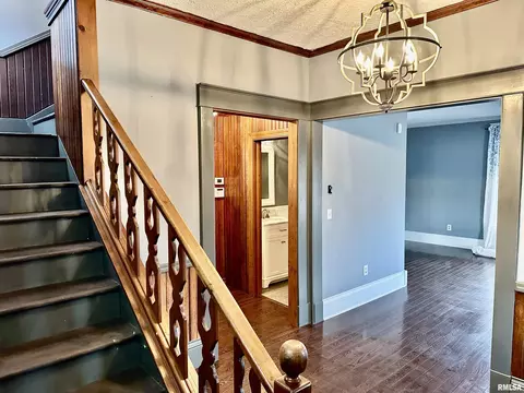 137 S Pine St, Centralia, IL 62801 photo 12