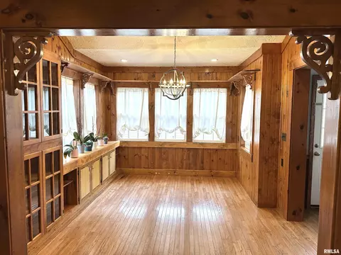 137 S Pine St, Centralia, IL 62801 photo 20