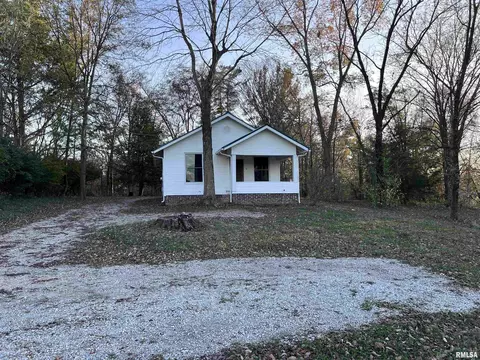1798 E Pleasant Hill Rd, Carbondale, IL 62901