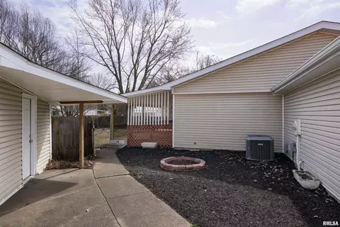 107 N Chamberlain Dr, Marion, IL 62959 photo 25