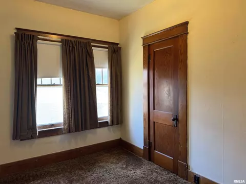 109 E Lewis St, Anna, IL 62906 photo 24