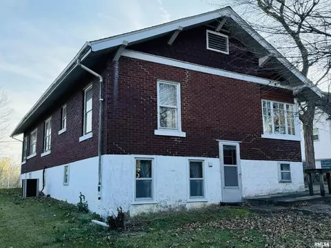 109 E Lewis St, Anna, IL 62906 photo 6