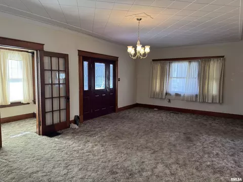 109 E Lewis St, Anna, IL 62906 photo 10