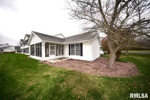 1024 Mulligan Dr, Mount Vernon, IL 62864 photo 7