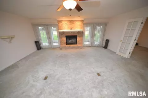 1024 Mulligan Dr, Mount Vernon, IL 62864 photo 17