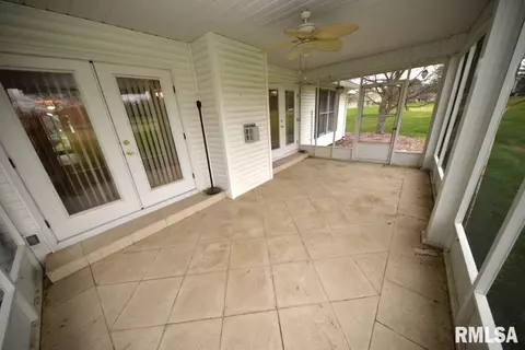 1024 Mulligan Dr, Mount Vernon, IL 62864 photo 26