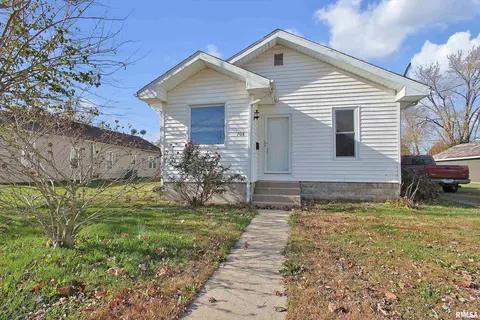 708 S Bentley St, Marion, IL 62959