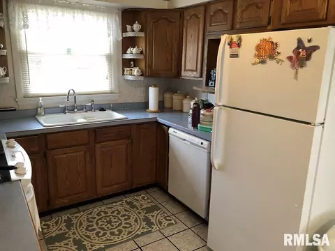 36 Cherry Dr, Mount Vernon, IL 62864 photo 10
