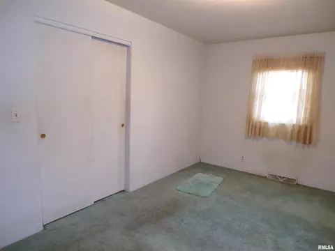 205 Dixie Dr, Chester, IL 62233 photo 13