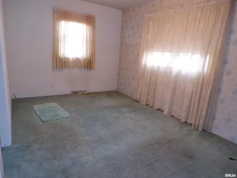 205 Dixie Dr, Chester, IL 62233 photo 12