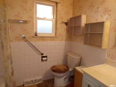 205 Dixie Dr, Chester, IL 62233 photo 10