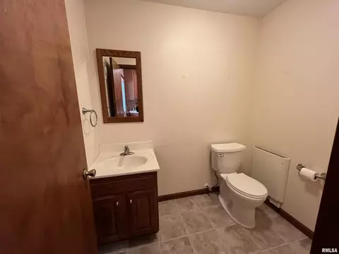 11619 E Radisson Rd, Mount Vernon, IL 62864 photo 15