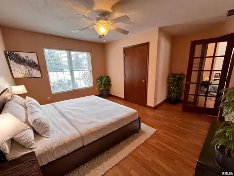 11619 E Radisson Rd, Mount Vernon, IL 62864 photo 8