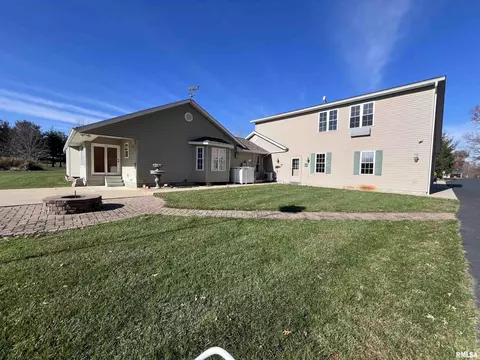 11619 E Radisson Rd, Mount Vernon, IL 62864 photo 2