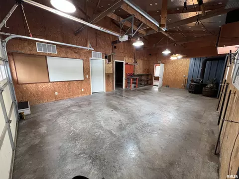 11619 E Radisson Rd, Mount Vernon, IL 62864 photo 18