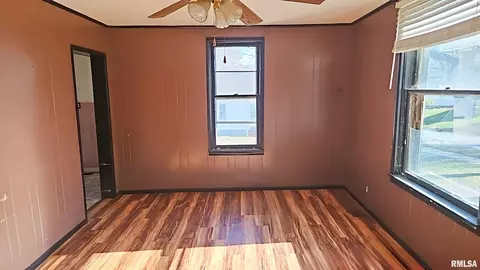203 George St, Anna, IL 62906 photo 5