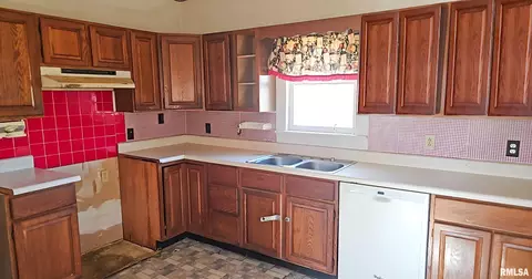 203 George St, Anna, IL 62906 photo 7
