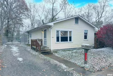 1405 S Buchanan St, Marion, IL 62959