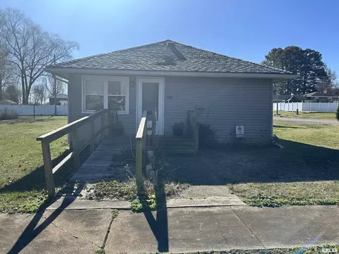 200 Wilson St, Valier, IL 62891