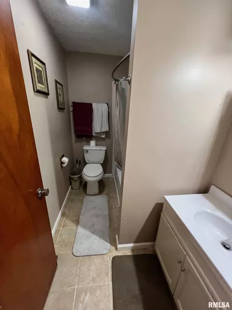 14052 Summer Rd, Benton, IL 62812 photo 18