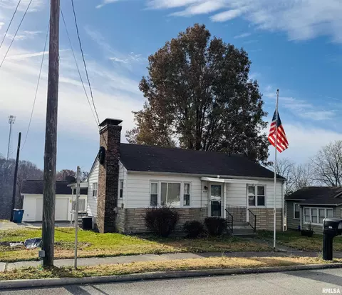606 E Heacock St, Jonesboro, IL 62952