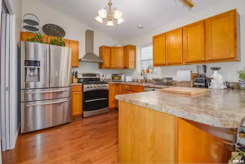 3540 Robin Rd, Salem, IL 62881 photo 4
