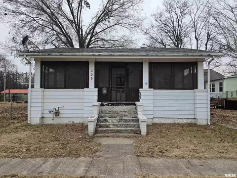 309 S Webster St, Harrisburg, IL 62946