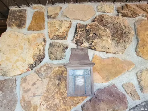 35 Stone Forge Pike, Flora, IL 62839 photo 9