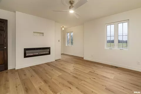 4849 Route 37 Rte, Marion, IL 62959 photo 16