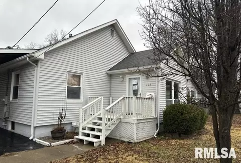 708 S Eisenhower Dr, Marion, IL 62959 photo 5