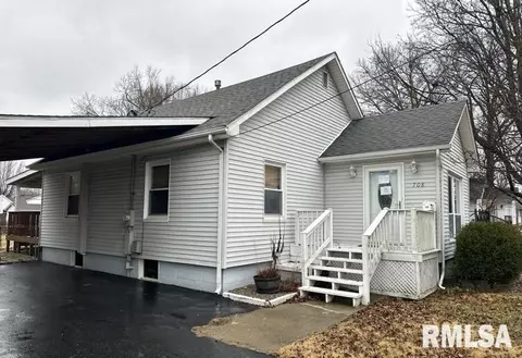 708 S Eisenhower Dr, Marion, IL 62959 photo 7