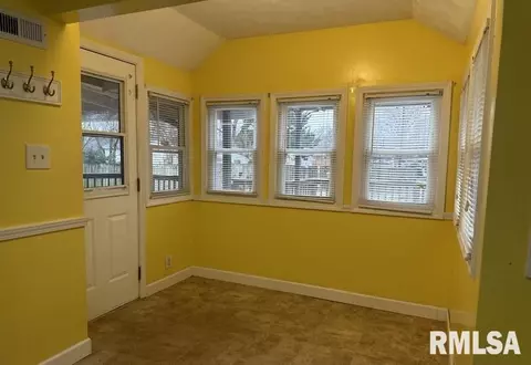 708 S Eisenhower Dr, Marion, IL 62959 photo 15