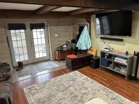 3 Phyllis Dr, Centralia, IL 62801 photo 9