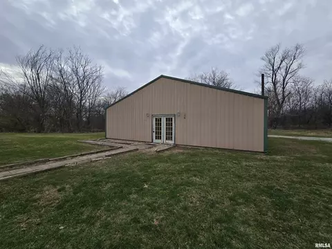 1331 E 2700 Ave, Ramsey, IL 62080 photo 2