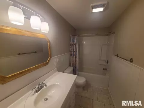 3205 Cherry St, Mount Vernon, IL 62864 photo 23