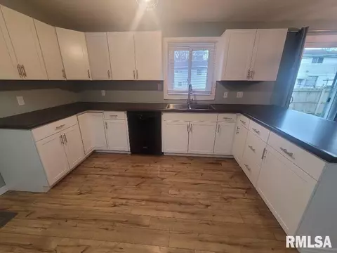 3205 Cherry St, Mount Vernon, IL 62864 photo 19