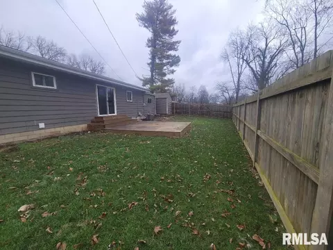3205 Cherry St, Mount Vernon, IL 62864 photo 6