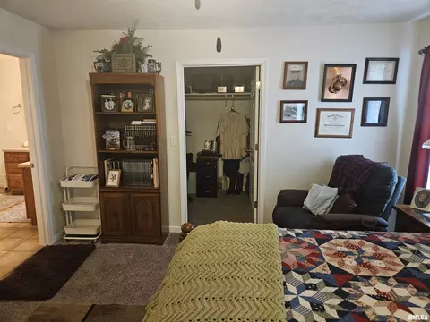314 W Webster St, Benton, IL 62812 photo 20