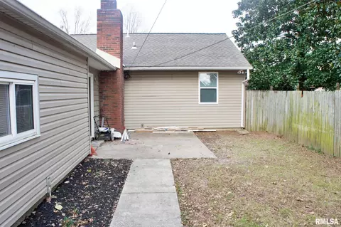 312 E 12th St, Metropolis, IL 62960 photo 4