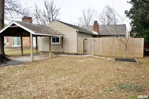 312 E 12th St, Metropolis, IL 62960 photo 3