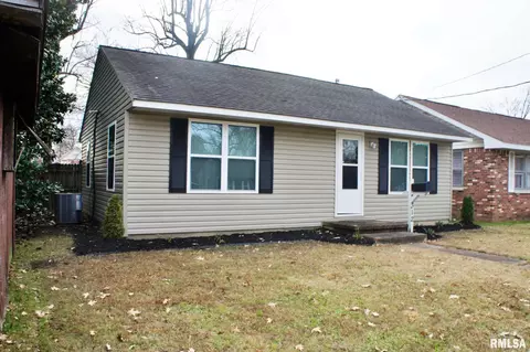 312 E 12th St, Metropolis, IL 62960 photo 2