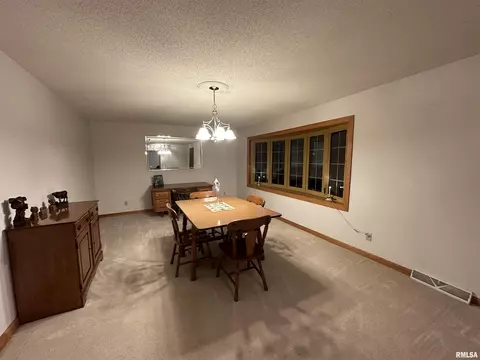 Dining - 10965 E 700th Ave, Watson, IL 62473 photo 1 of 2