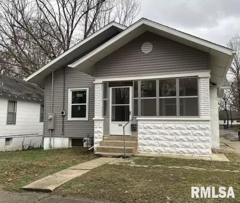 500 N 8th St, Mount Vernon, IL 62864